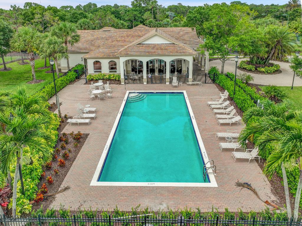 HAMMOCK CREEK ESTATES - Residential