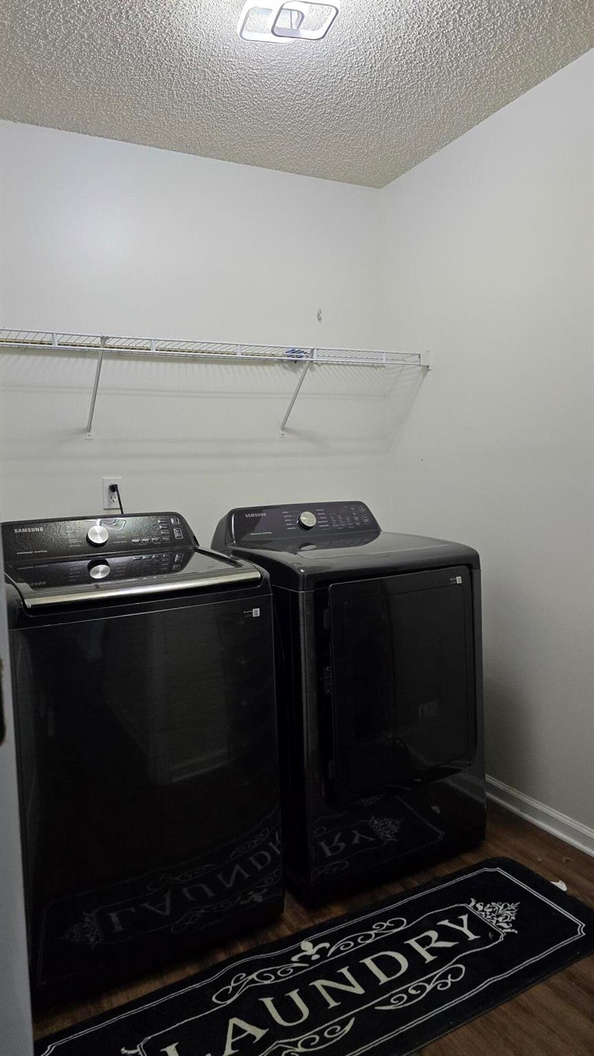 GENTLE WOODS - Residential