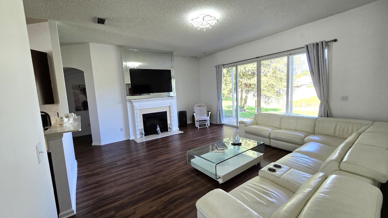 GENTLE WOODS - Residential