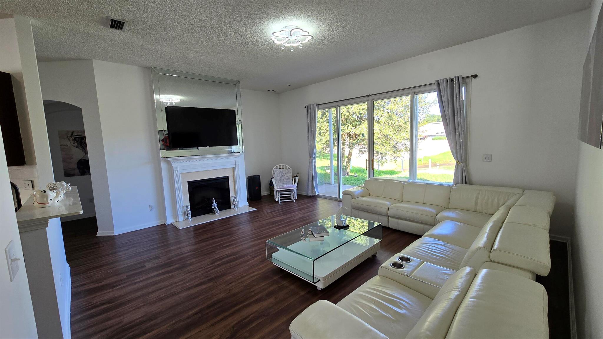 GENTLE WOODS - Residential