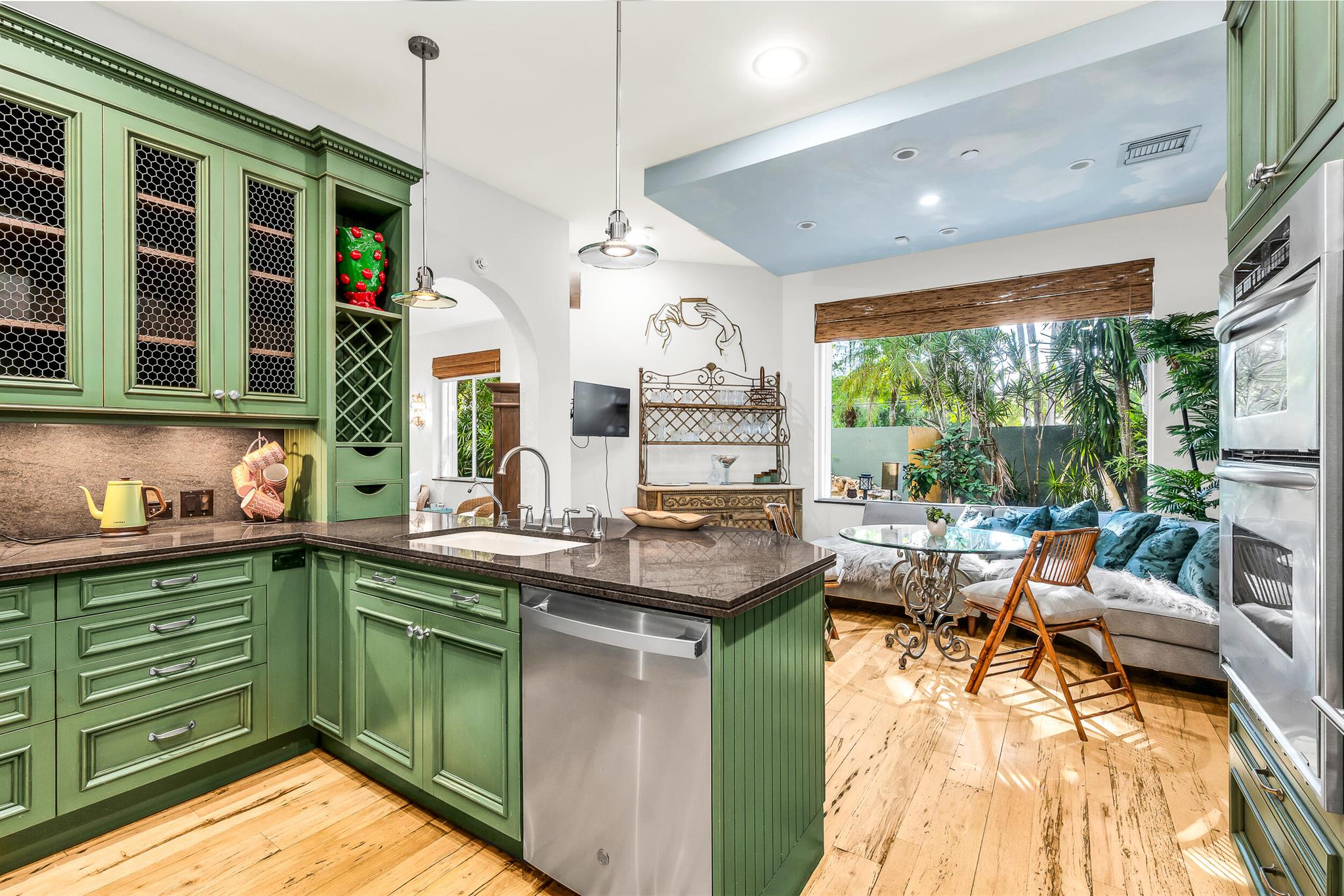 2115 S Ocean Boulevard 1