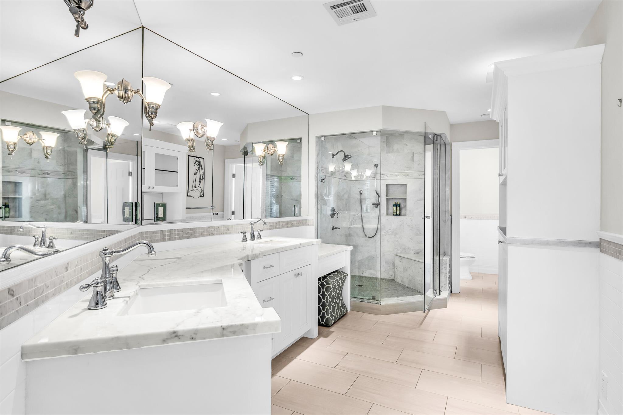 VILLAS OF OCEAN CREST - Residential