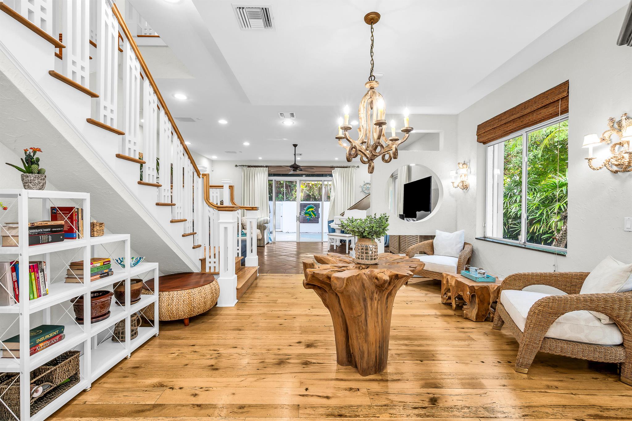 VILLAS OF OCEAN CREST - Residential