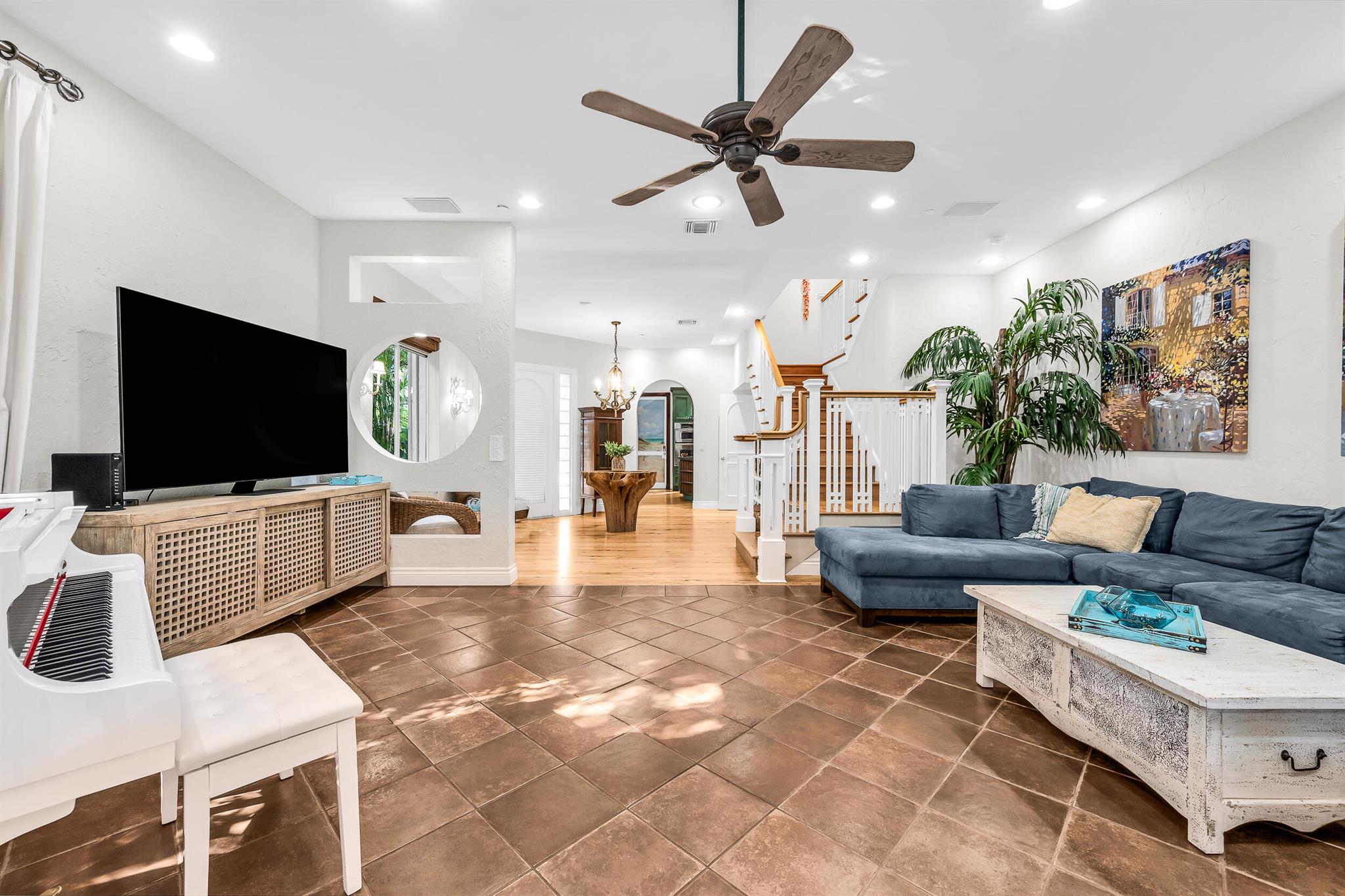VILLAS OF OCEAN CREST - Residential