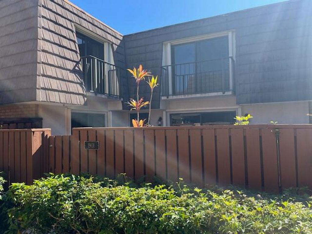 Photo of 1901 19th Court #1901, Jupiter, FL 33477 (MLS # R10962971)