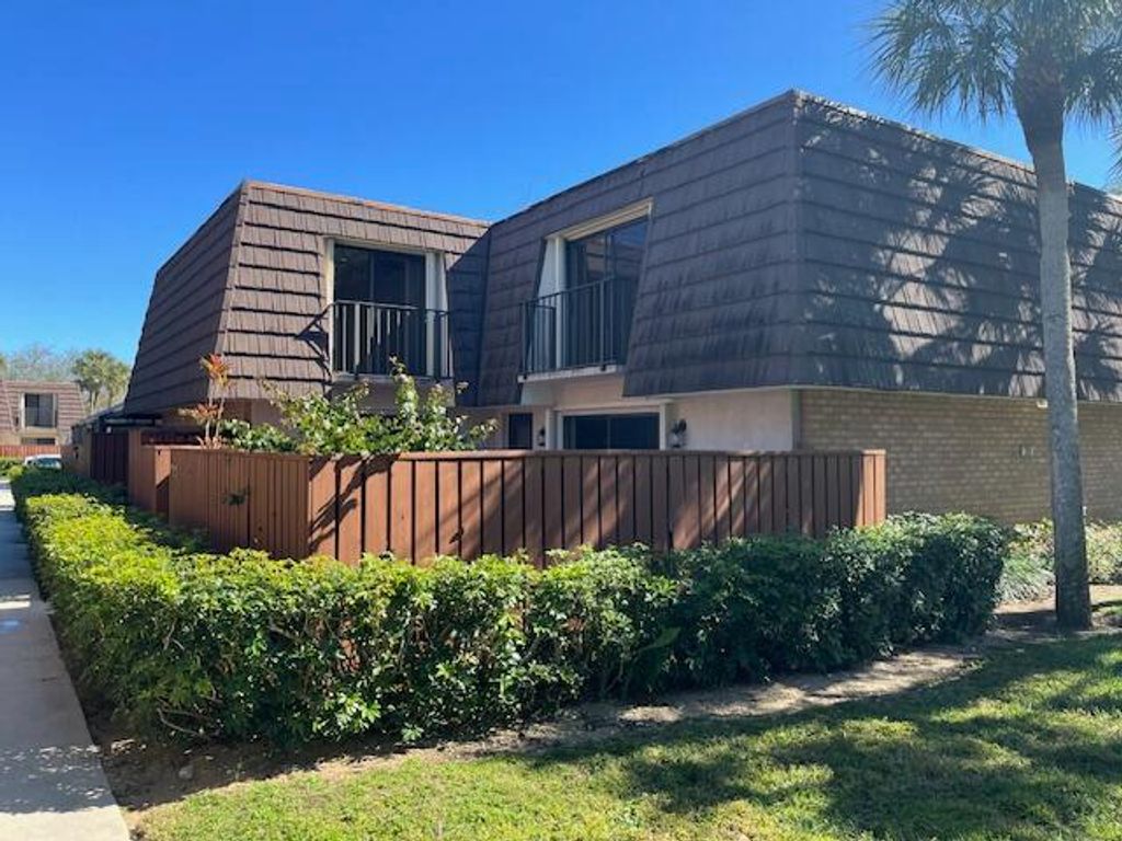 Photo of 1901 19th Court #1901, Jupiter, FL 33477 (MLS # R10962971)