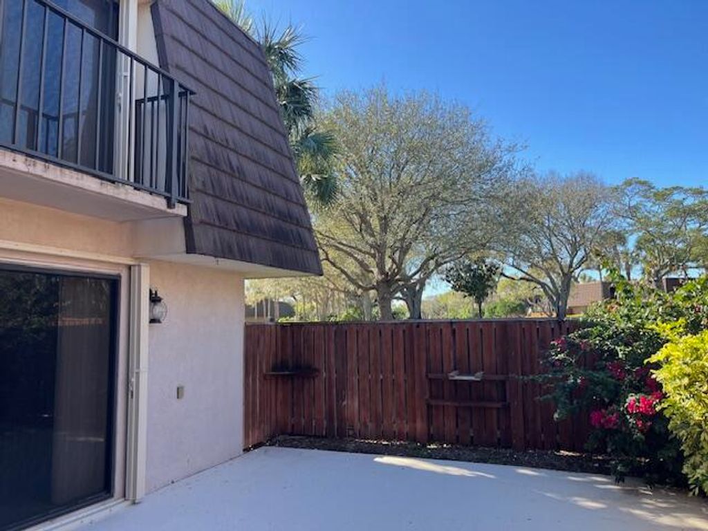 Photo of 1901 19th Court #1901, Jupiter, FL 33477 (MLS # R10962971)