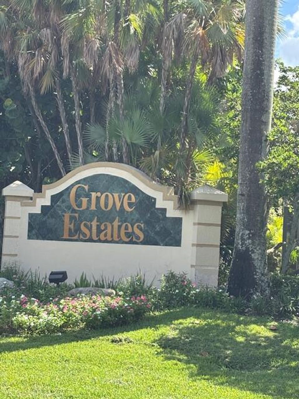 Photo of 7697 Lemonwood Street, Boynton Beach, FL 33437 (MLS # R11115912)