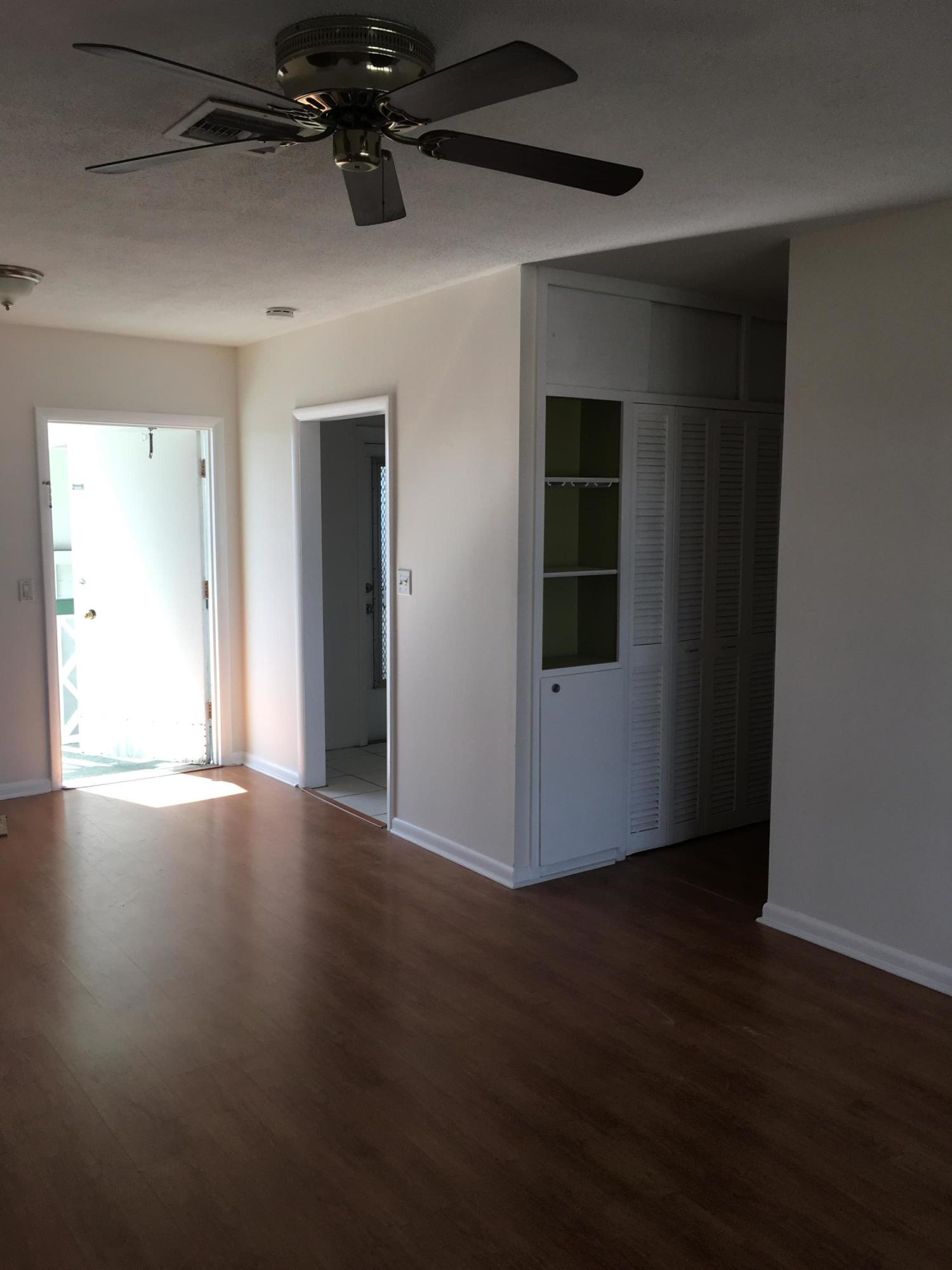 CRYSTAL LAKE - Residential Lease