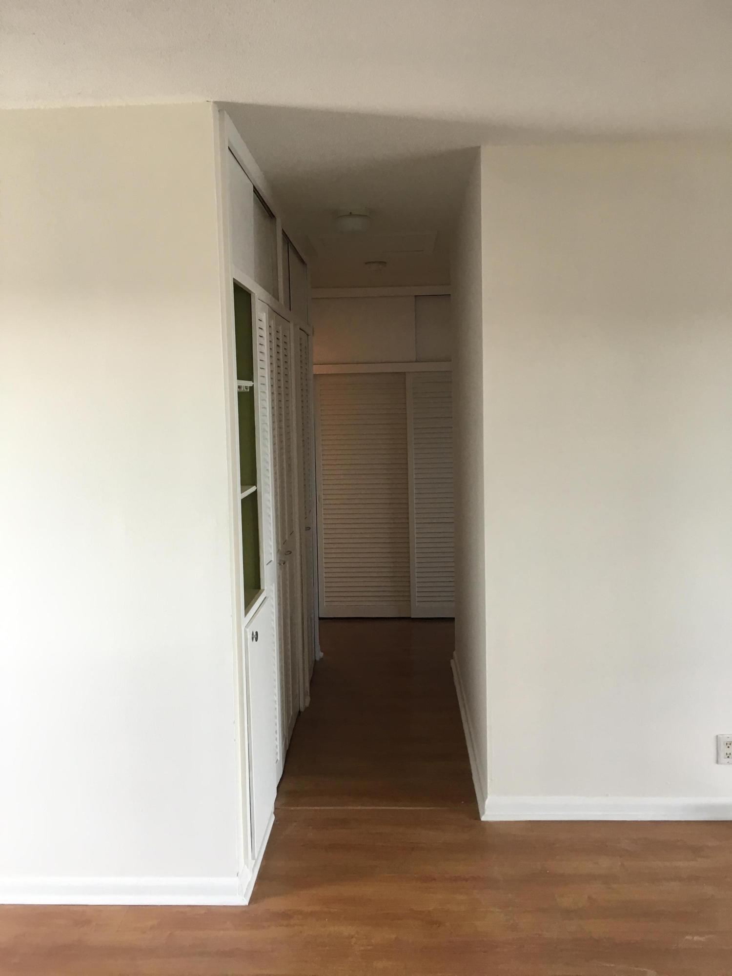 CRYSTAL LAKE - Residential Lease