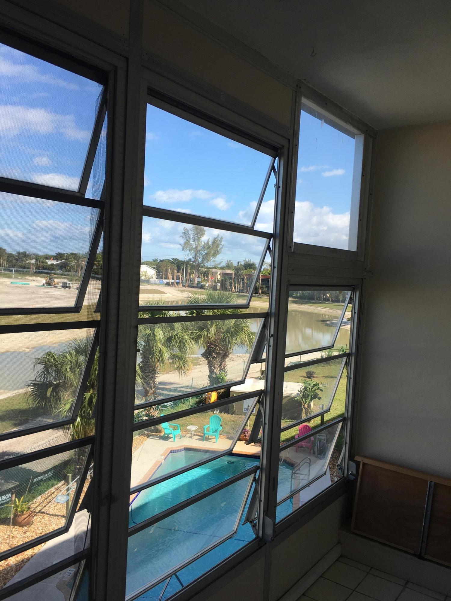 CRYSTAL LAKE - Residential Lease