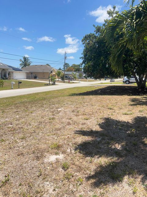 A home in Port St Lucie