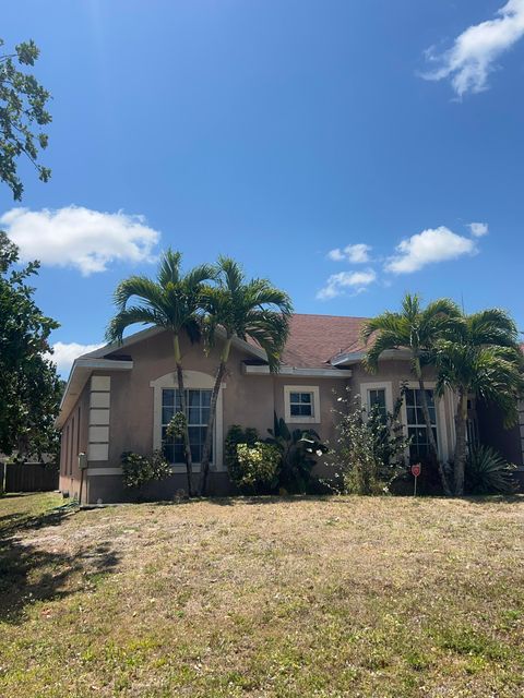 A home in Port St Lucie