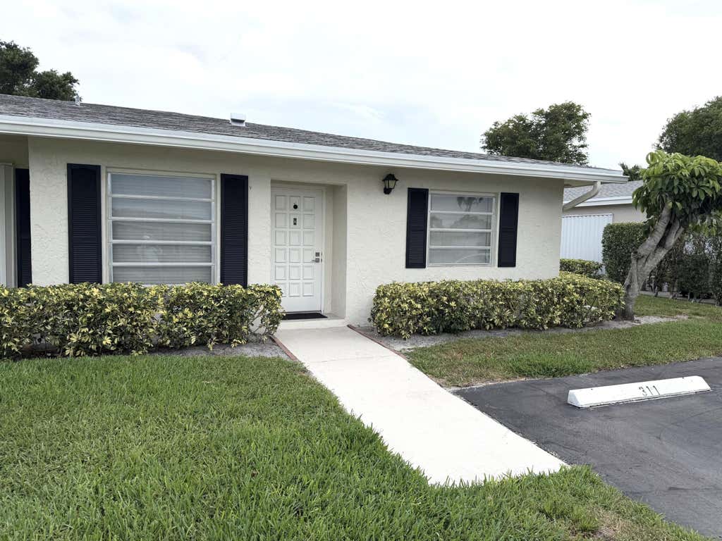 Photo of 2520 Pansey Lane #D, Delray Beach, FL 33445 (MLS # B26028241)