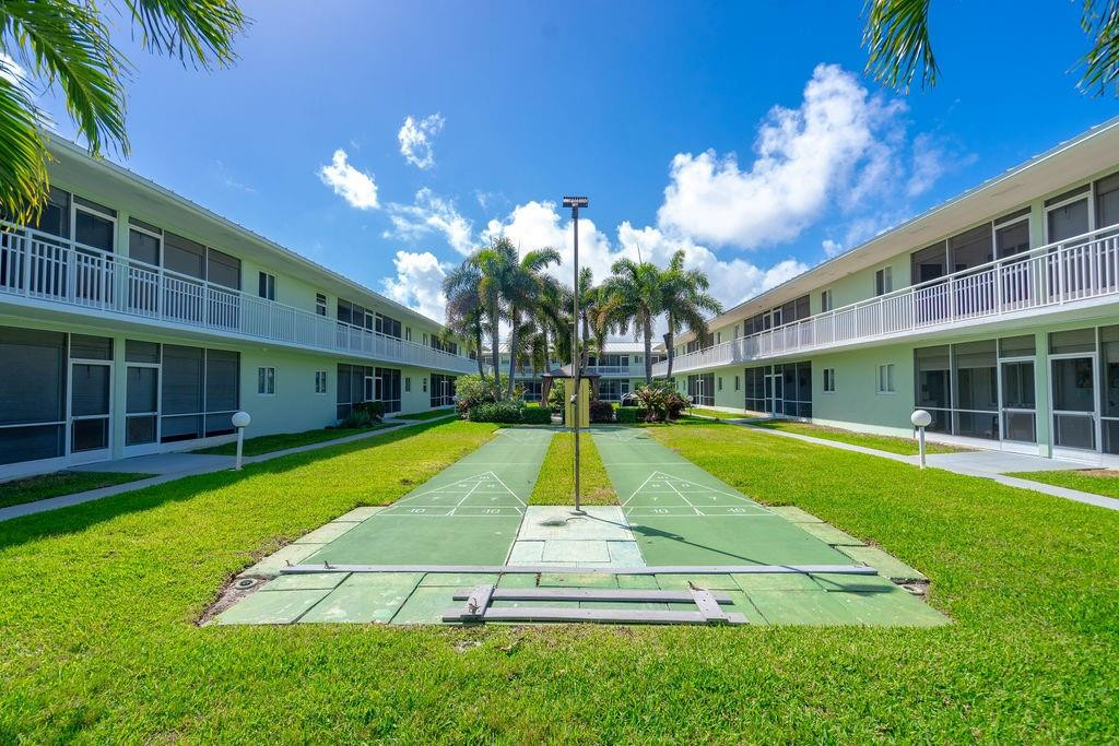 TARELTON MANOR APTS - Residential