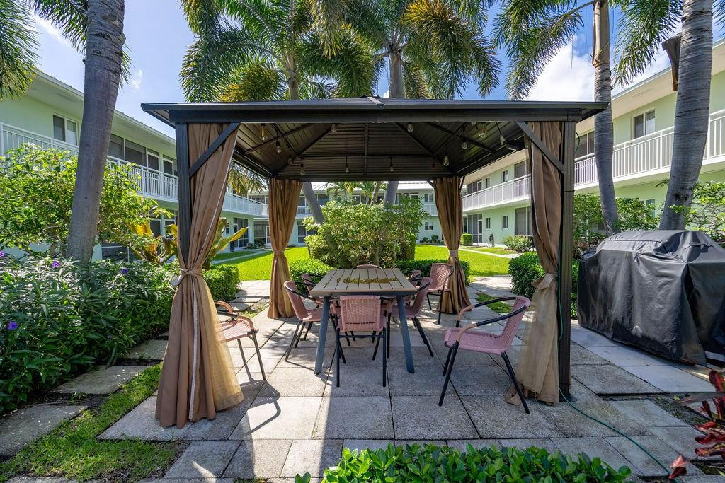 TARELTON MANOR APTS - Residential