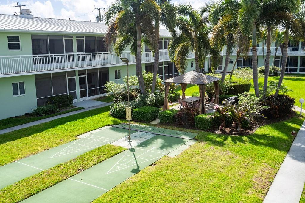 TARELTON MANOR APTS - Residential