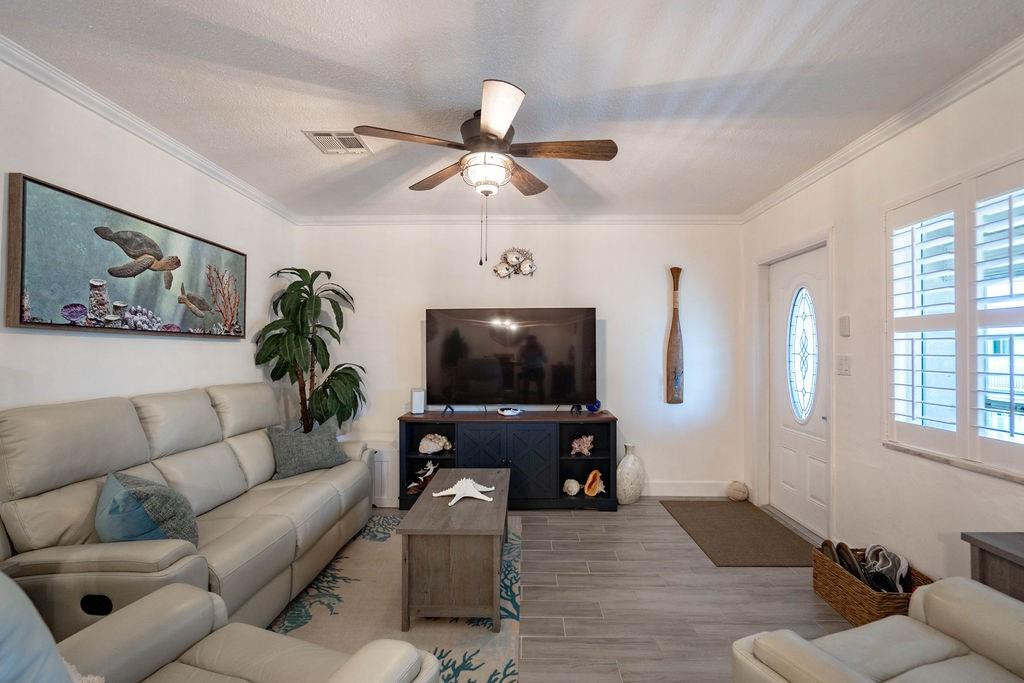 TARELTON MANOR APTS - Residential