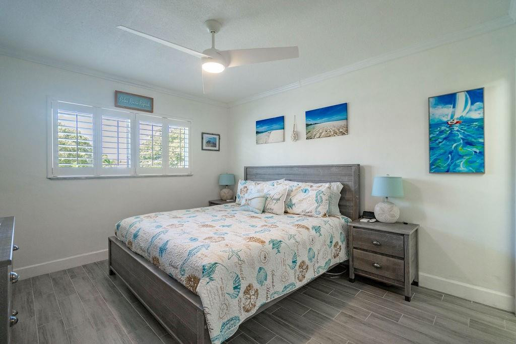 TARELTON MANOR APTS - Residential