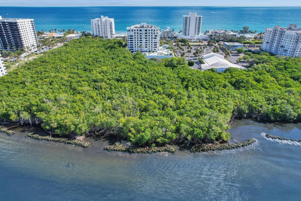 CASUARINA CONDO - Residential