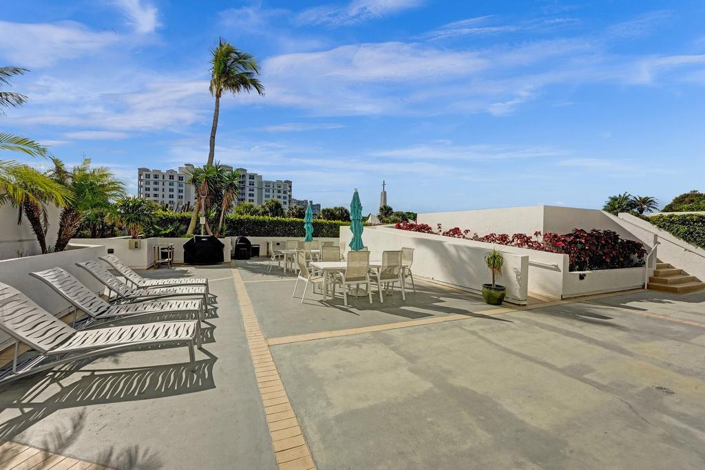 CASUARINA CONDO - Residential