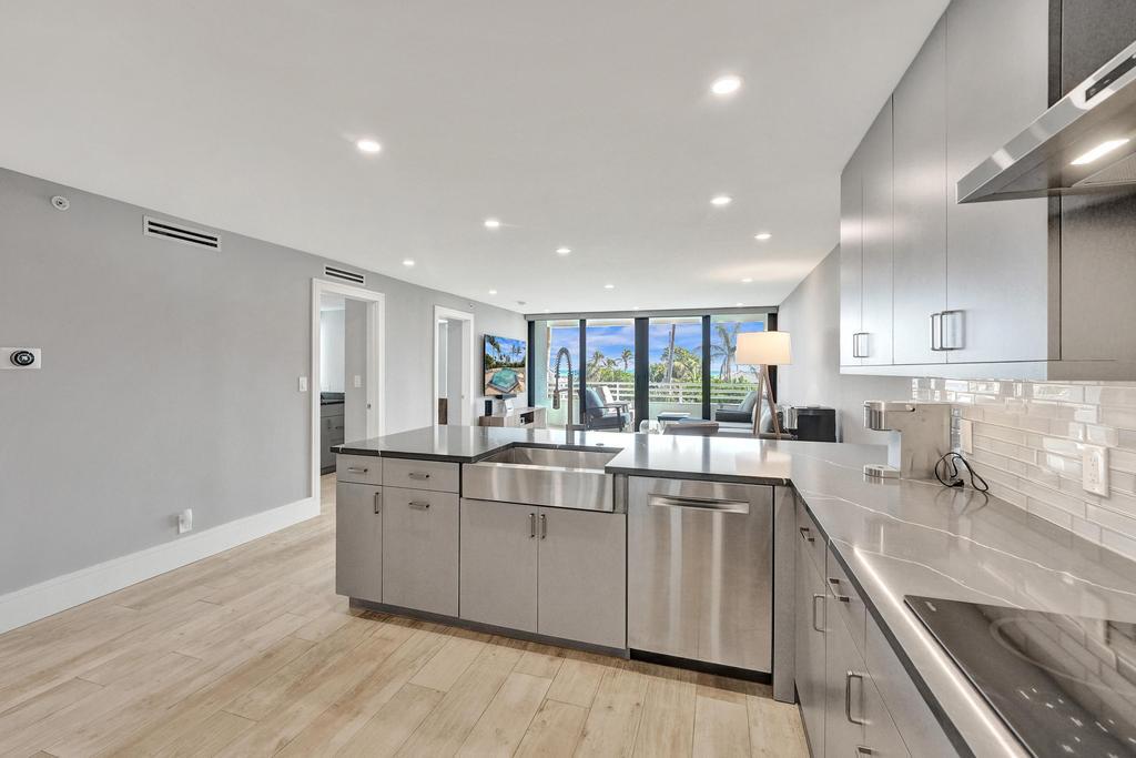 CASUARINA CONDO - Residential