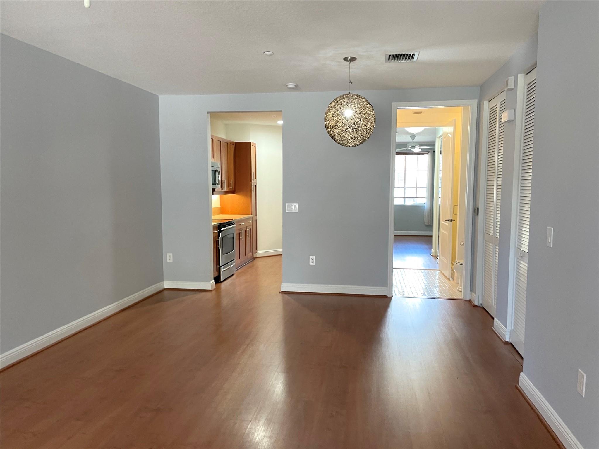 VILLAGE AT SAILBOAT BEND - Residential Lease