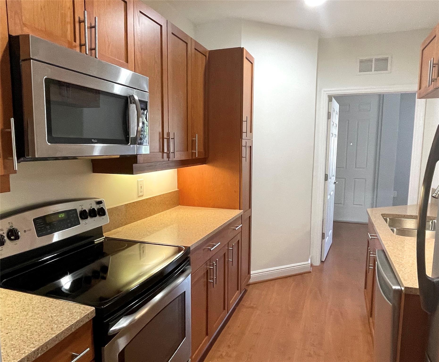 VILLAGE AT SAILBOAT BEND - Residential Lease