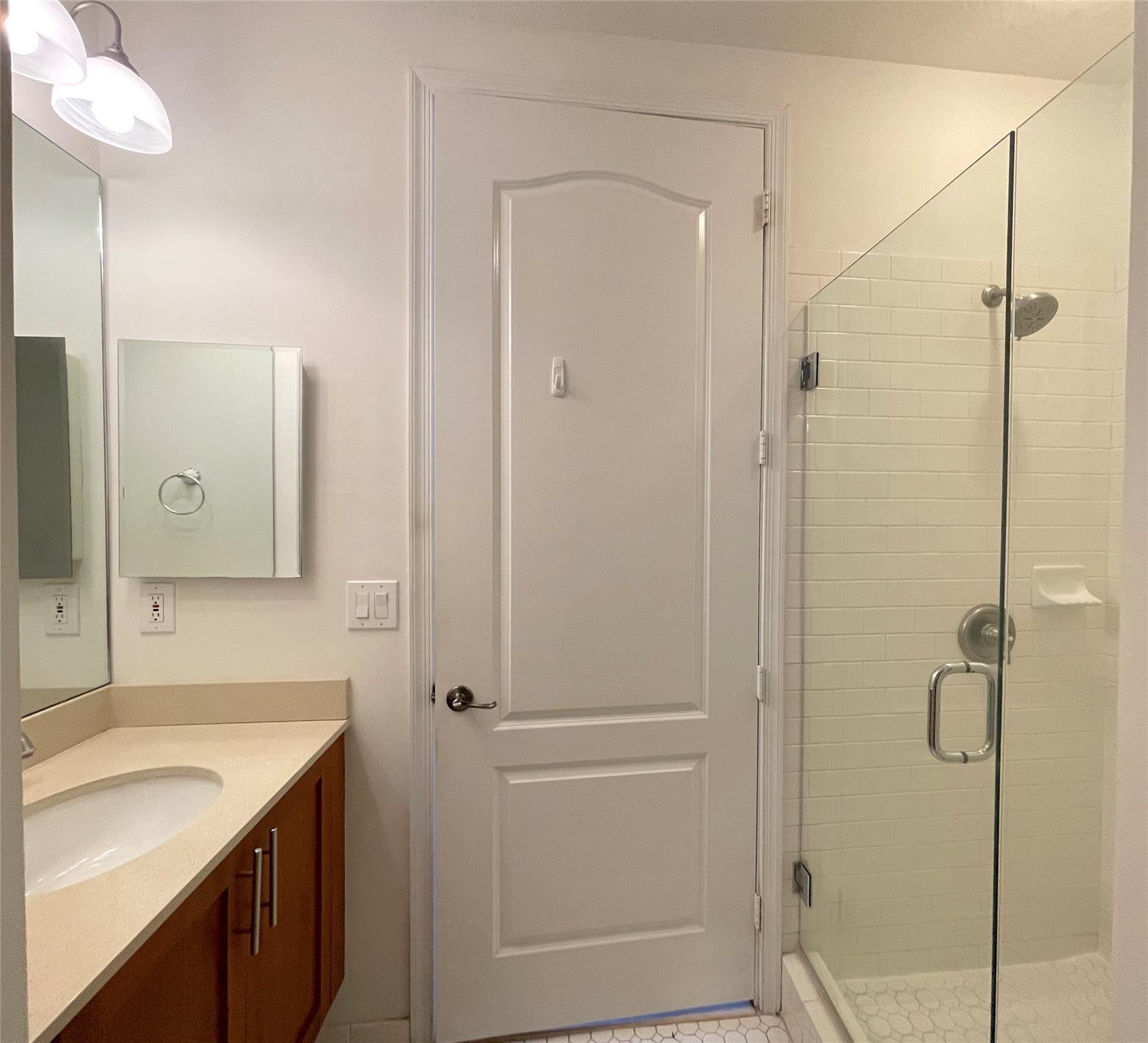 VILLAGE AT SAILBOAT BEND - Residential Lease