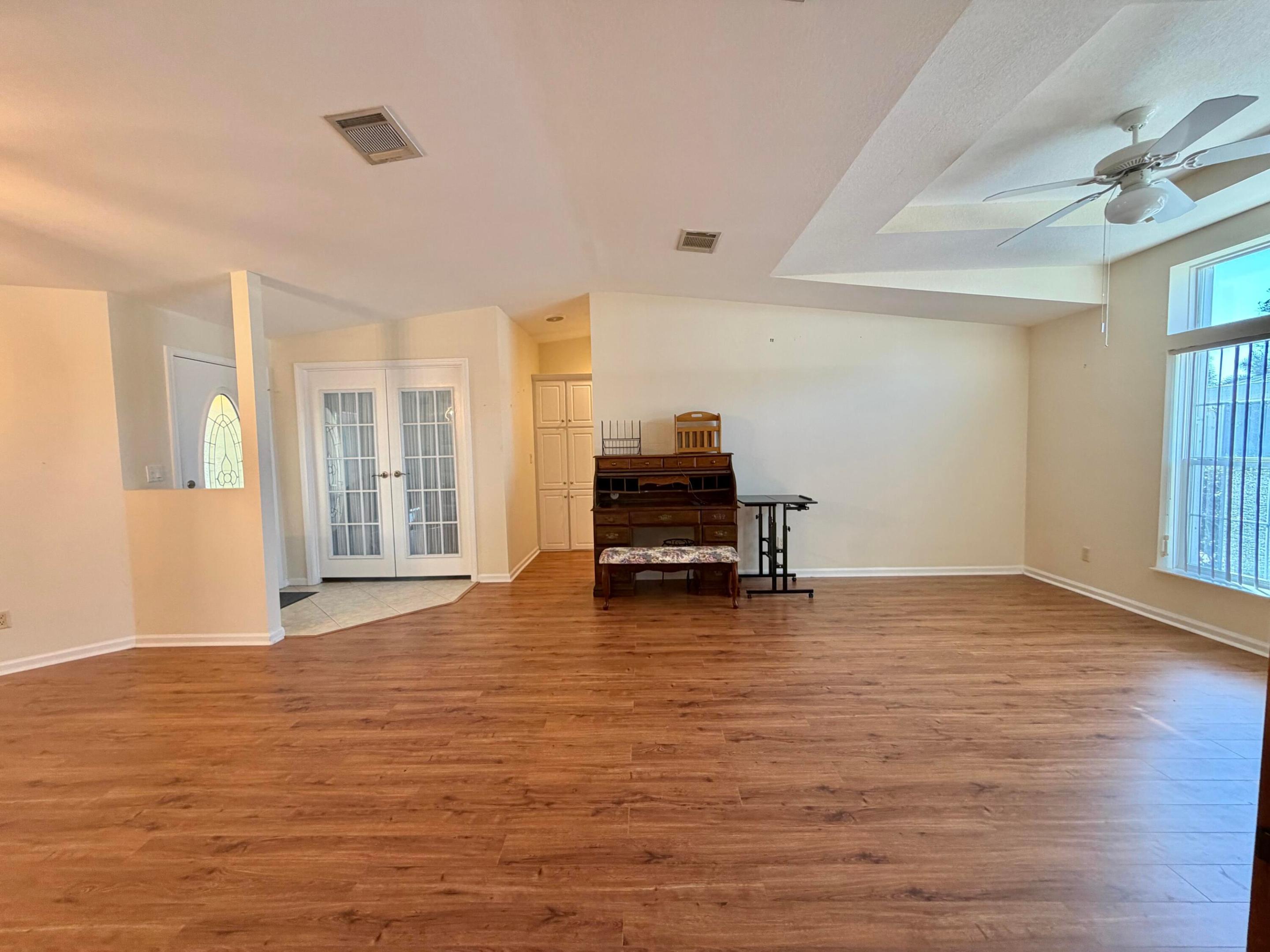 FAIRWAYS AT SAVANNA CLUB REPLAT NO 1 - Residential