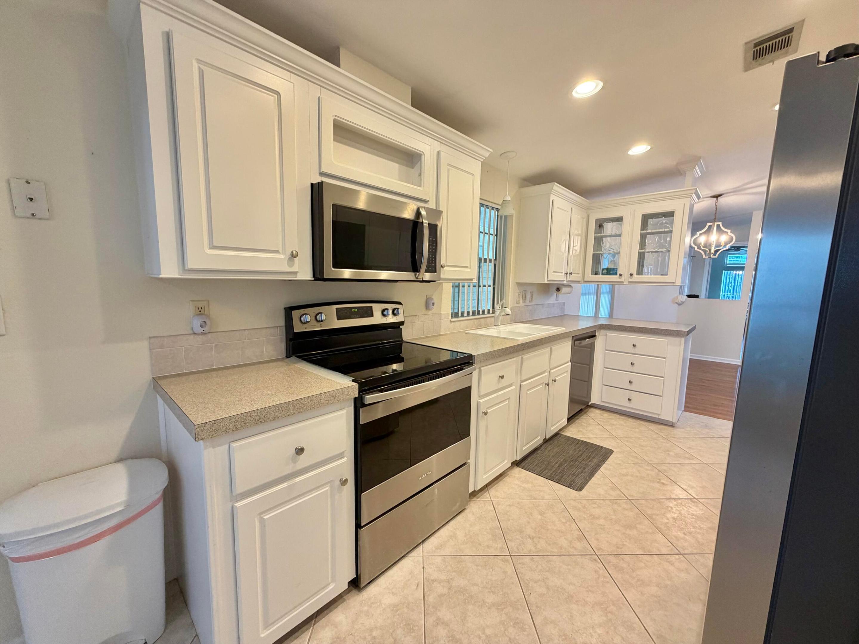 FAIRWAYS AT SAVANNA CLUB REPLAT NO 1 - Residential