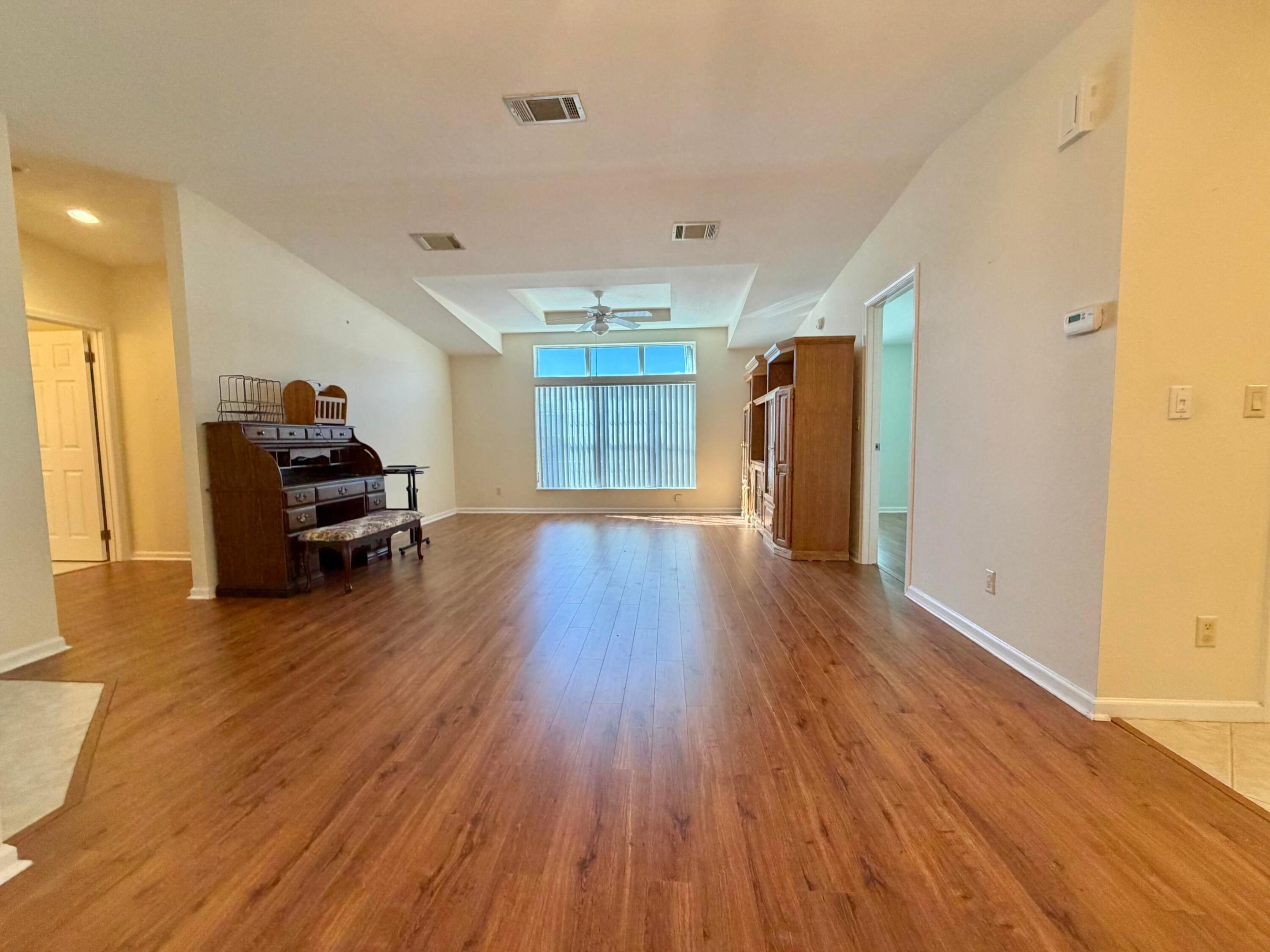 FAIRWAYS AT SAVANNA CLUB REPLAT NO 1 - Residential