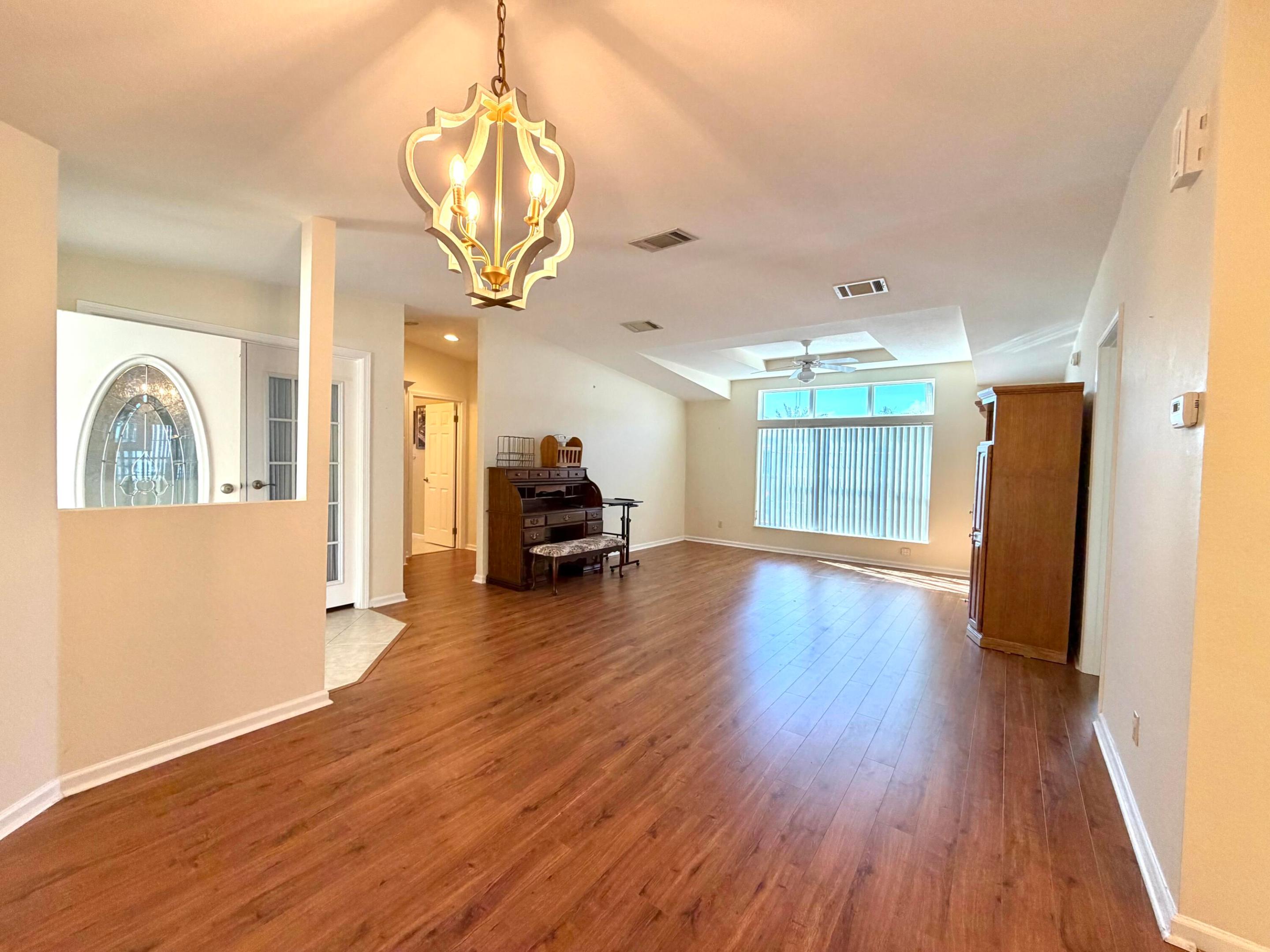 FAIRWAYS AT SAVANNA CLUB REPLAT NO 1 - Residential