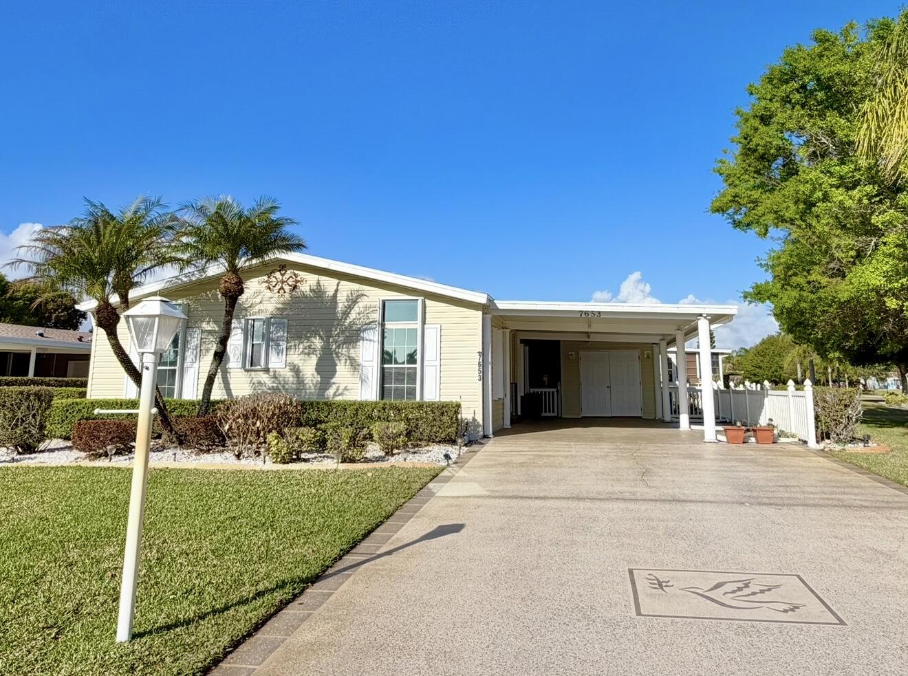 FAIRWAYS AT SAVANNA CLUB REPLAT NO 1 - Residential