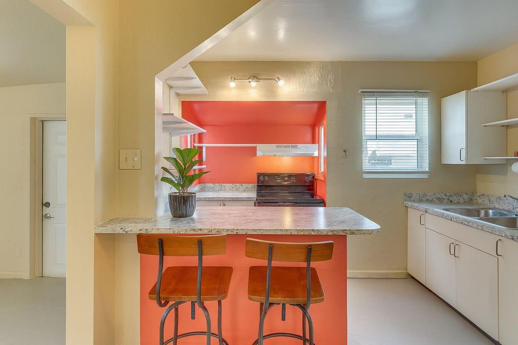 Photo of 1933 Taylor Street, Hollywood, FL 33020 (MLS # F10554369)