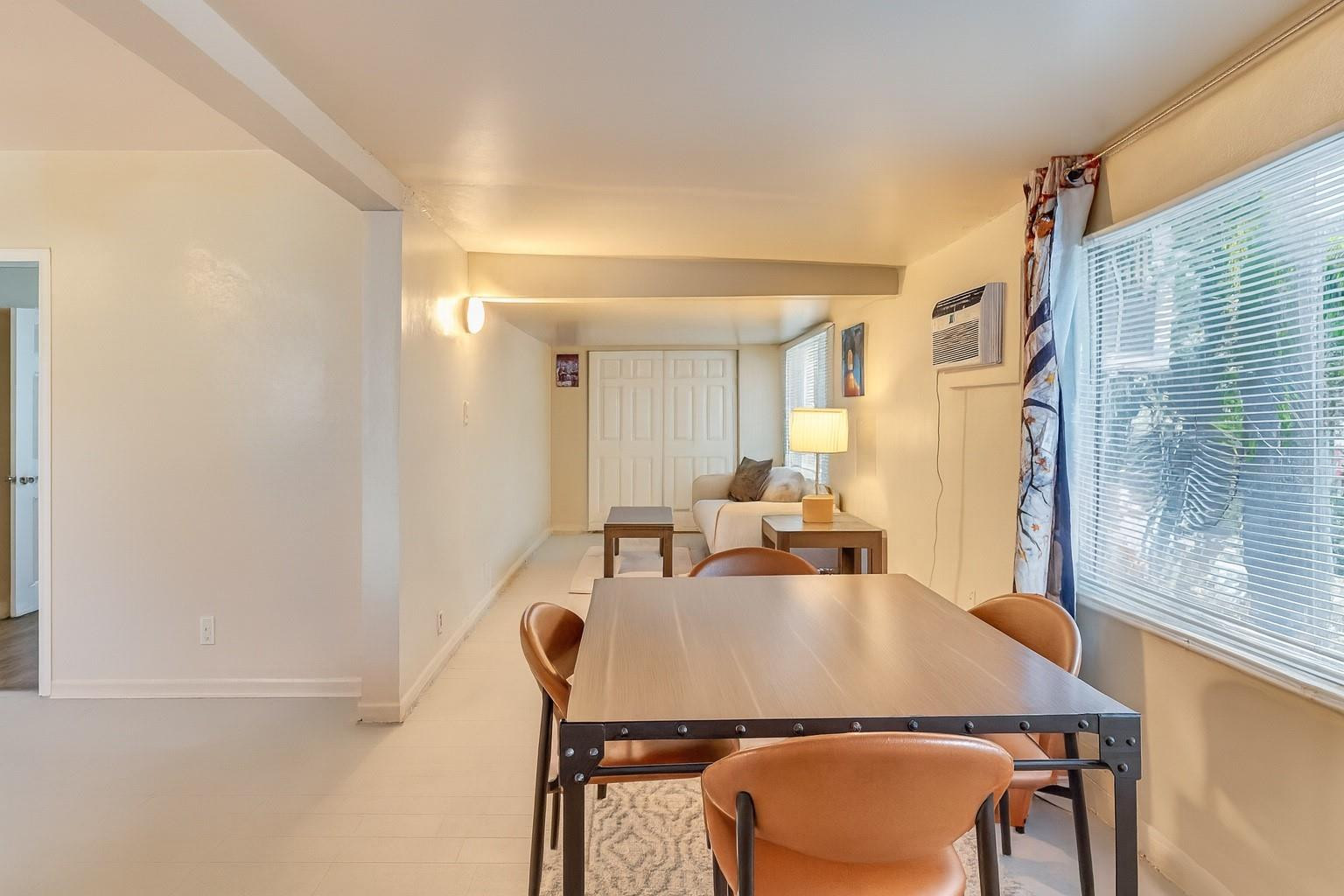 Hollywood 1-21 B - Residential Income