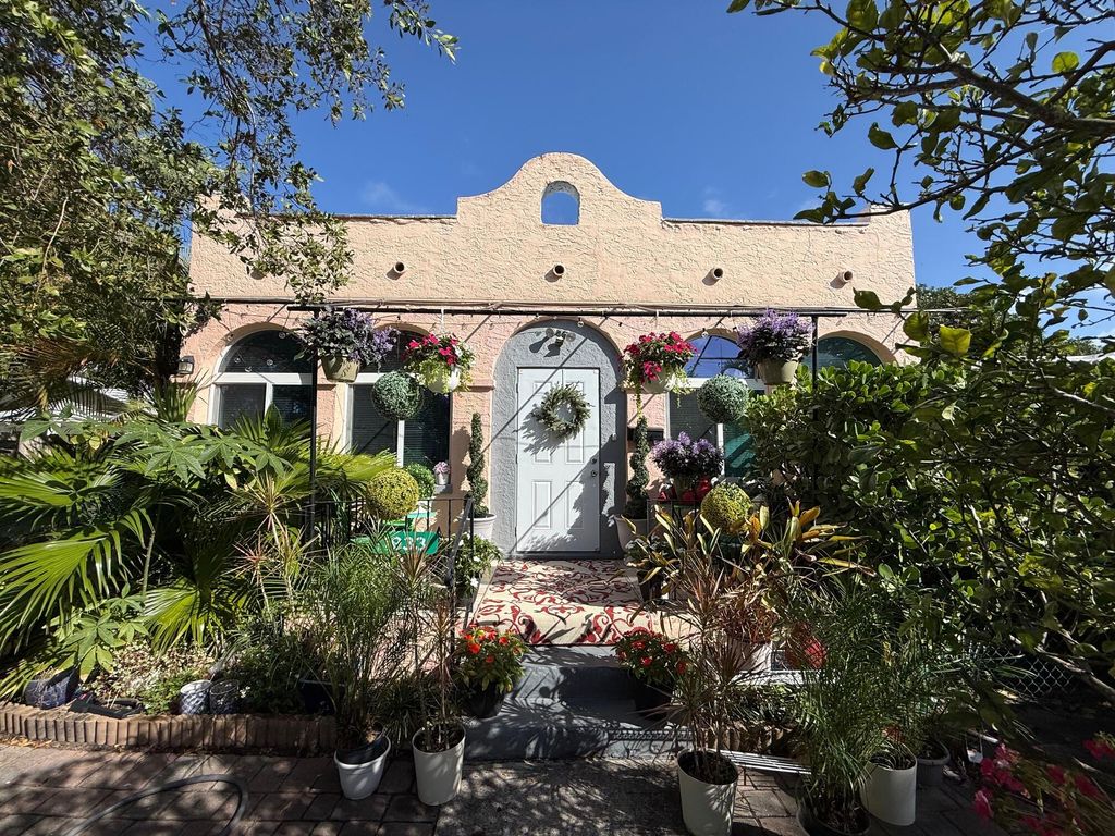 Photo of 1933 Taylor Street, Hollywood, FL 33020 (MLS # F10554369)