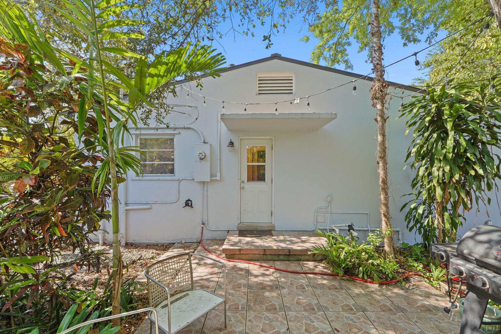 165 Sunset Way