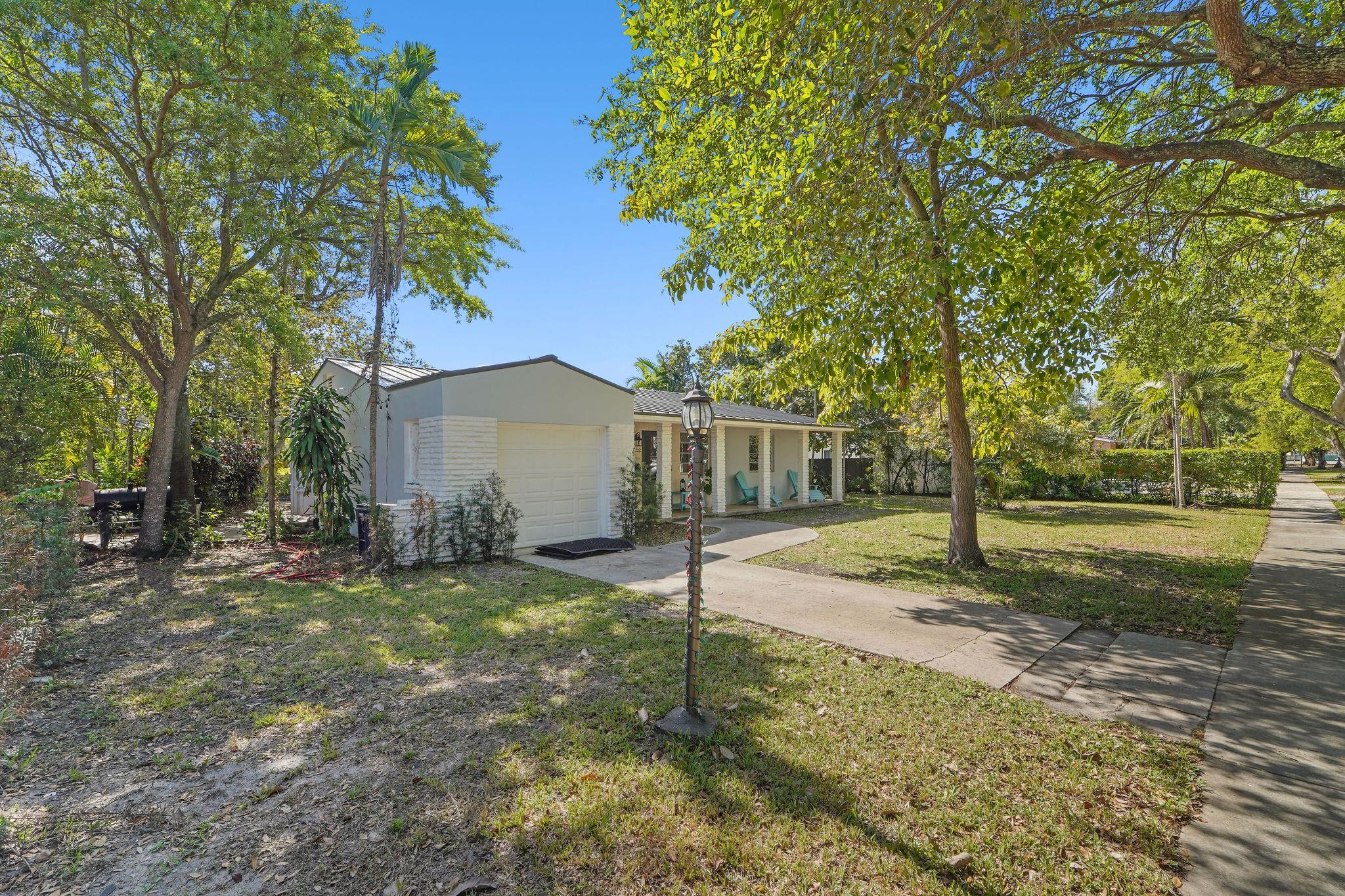 165 Sunset Way