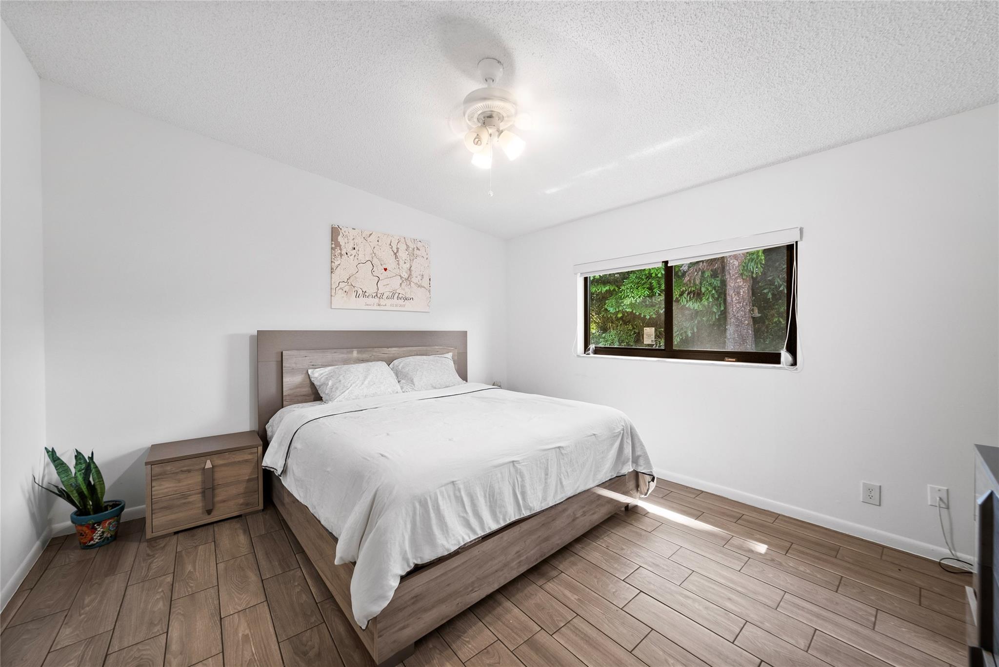 6825 Bridlewood Court
