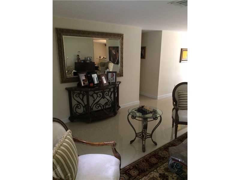 DEERWOOD PART 1 - Residential Lease