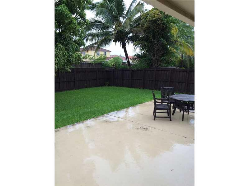 DEERWOOD PART 1 - Residential Lease