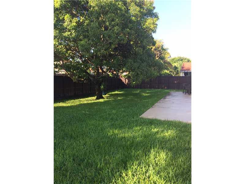 DEERWOOD PART 1 - Residential Lease