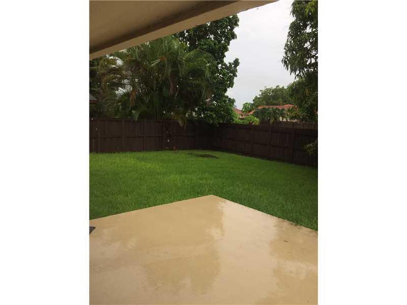 DEERWOOD PART 1 - Residential Lease