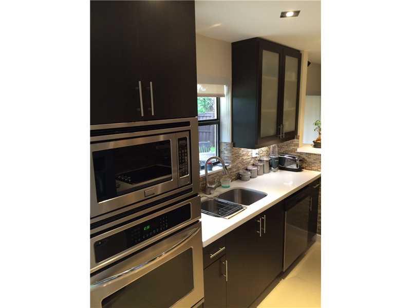 DEERWOOD PART 1 - Residential Lease