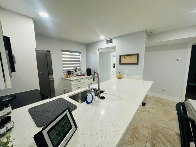 2601 NE 3rd Court 1050