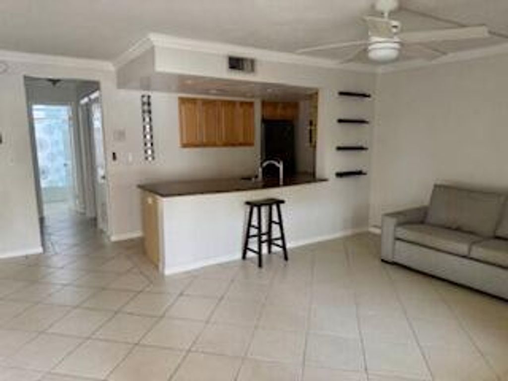Photo of 1012 SE 15th Street #2, Fort Lauderdale, FL 33316 (MLS # B26015754)