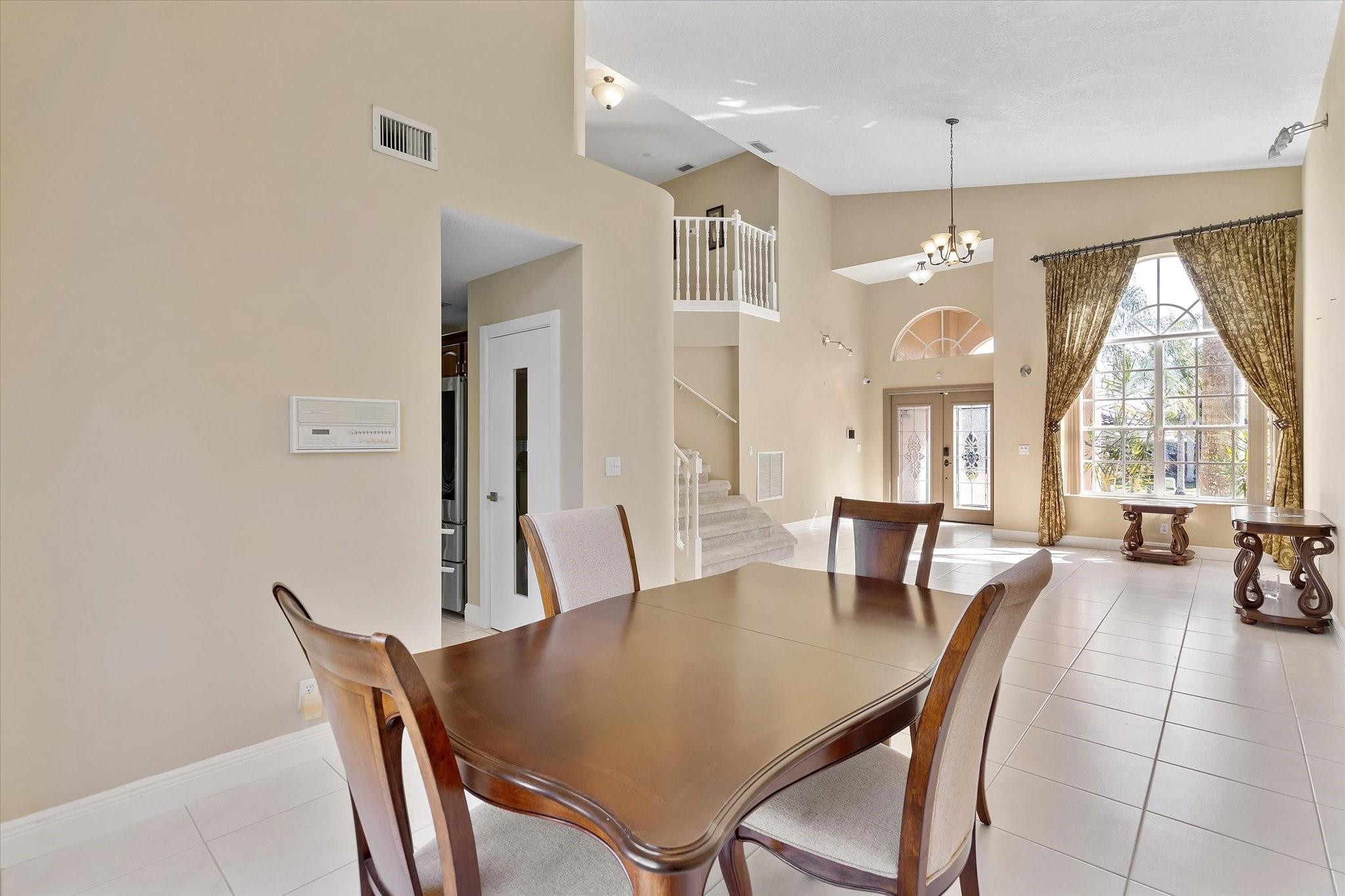 CHAPEL LAKE ESTATES - Residential Lease