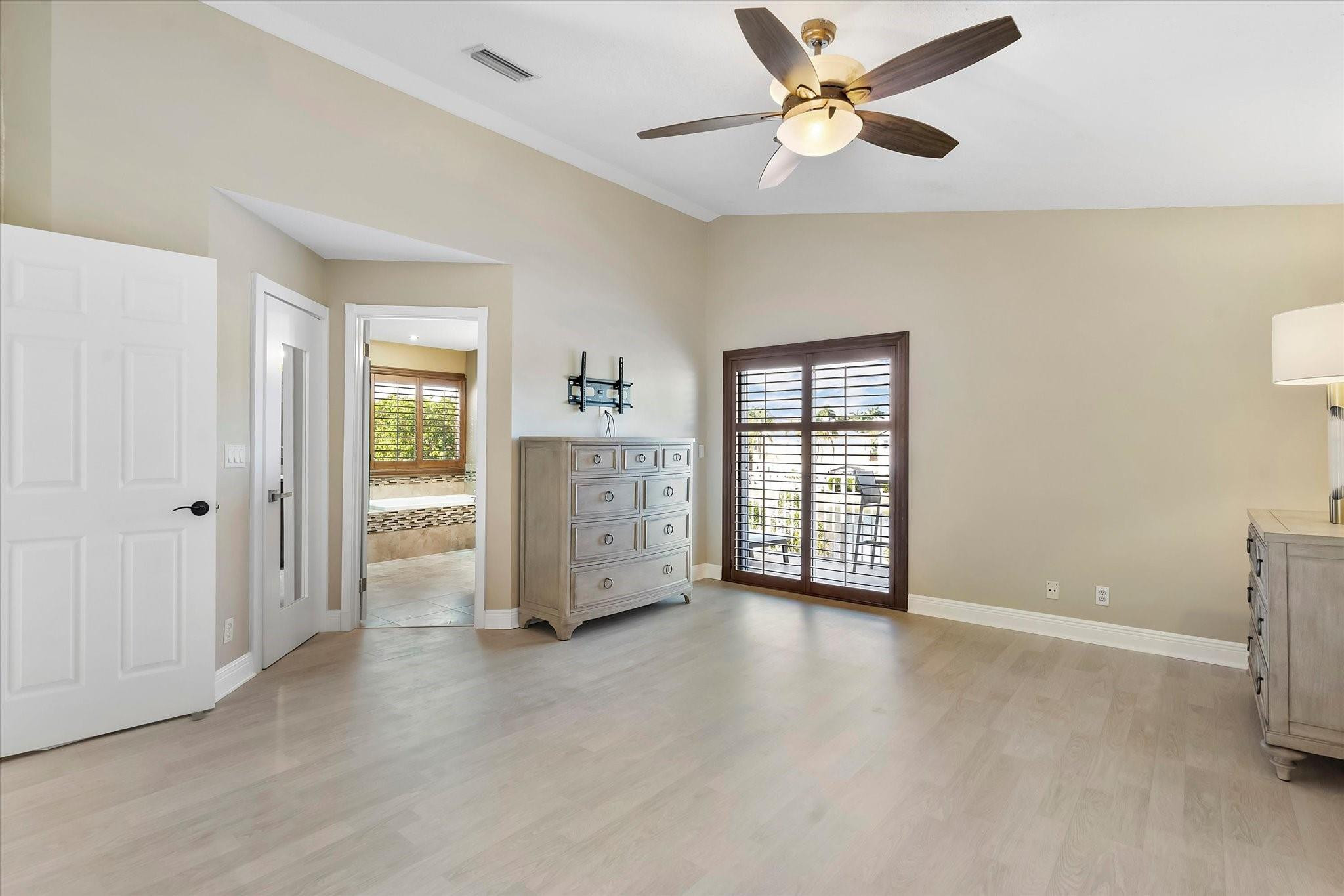 CHAPEL LAKE ESTATES - Residential Lease