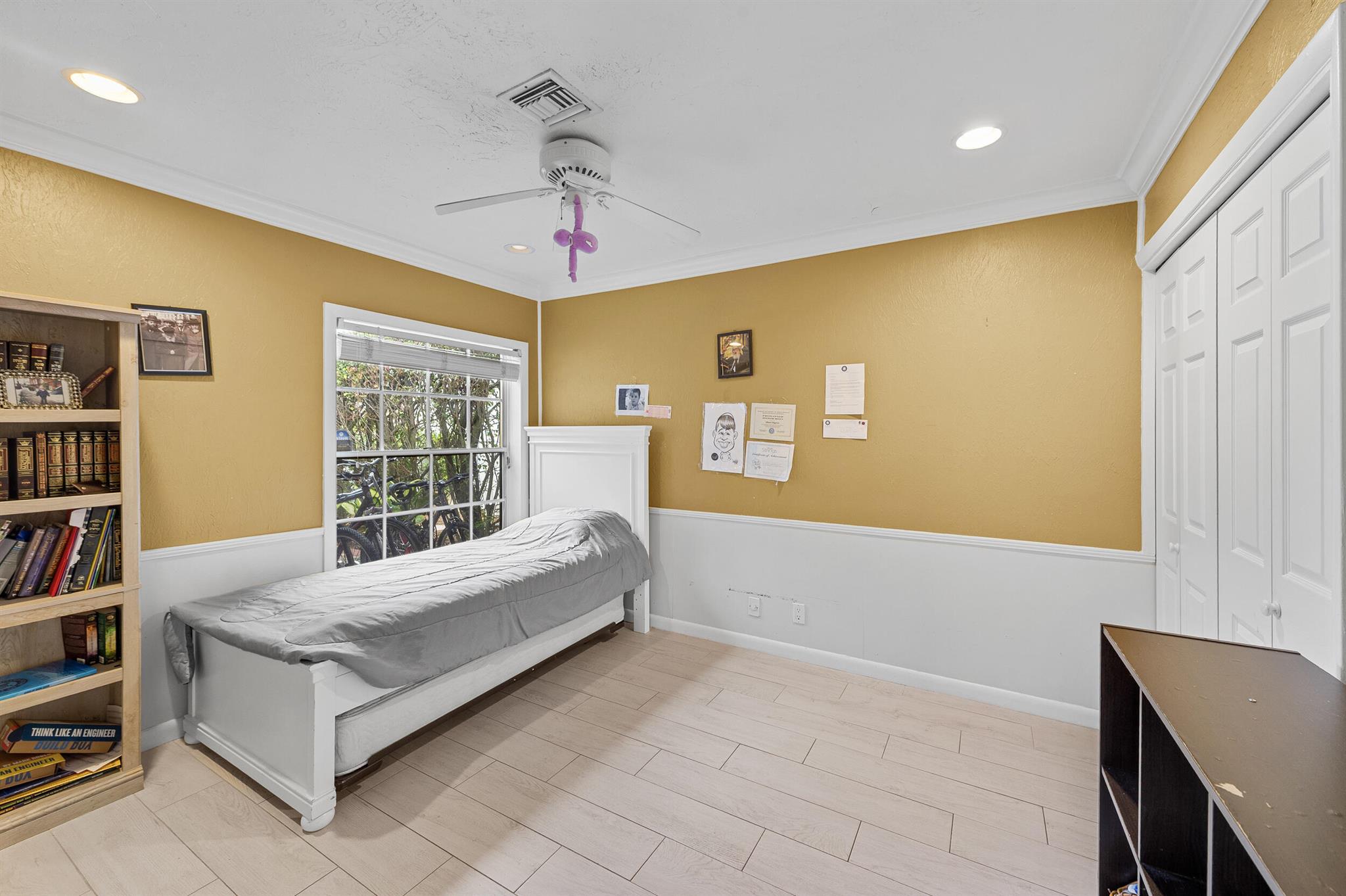 VISTA VERDE SEC 1 OF VIA - Residential